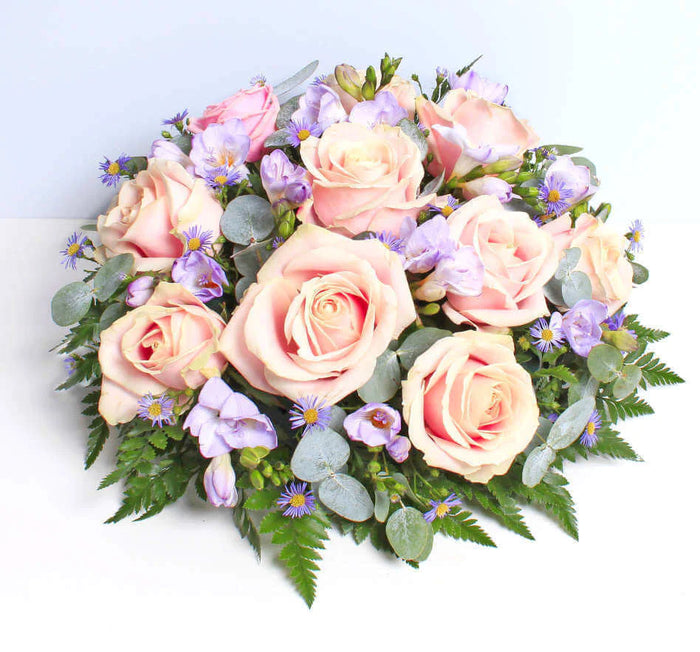 How To Choose Right Funeral Flowers?