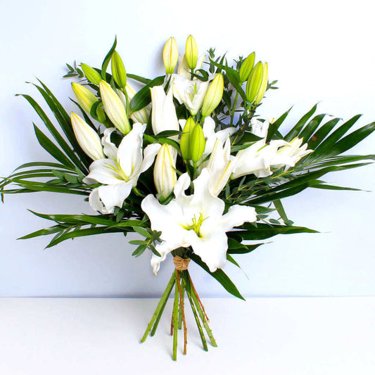 WHITE LILY BOUQUET