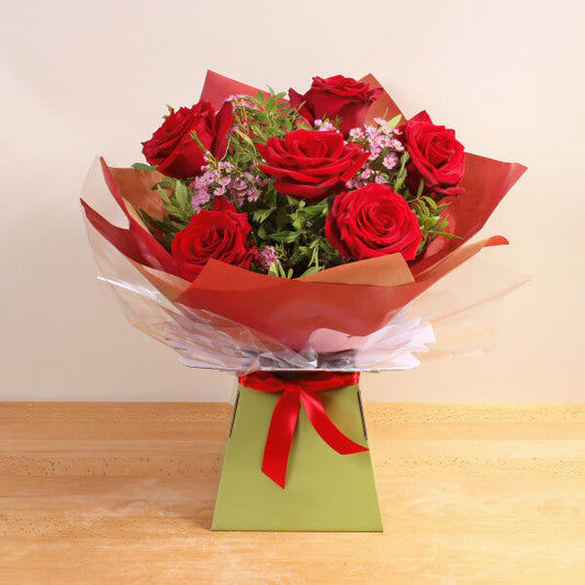 Luxury Half Dozen Red Rose Giftbag