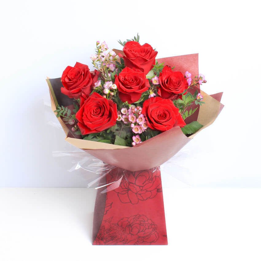 LUXURY 6 ROSES GIFTBAG