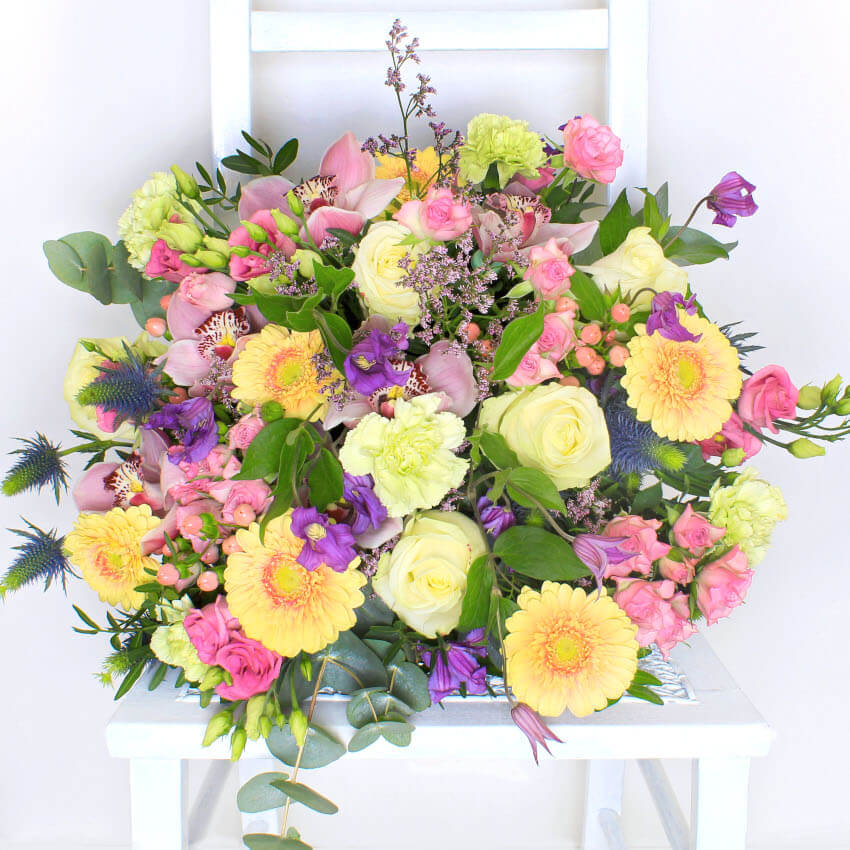 PASTEL FLORIST DESIGNED BOUQUETS