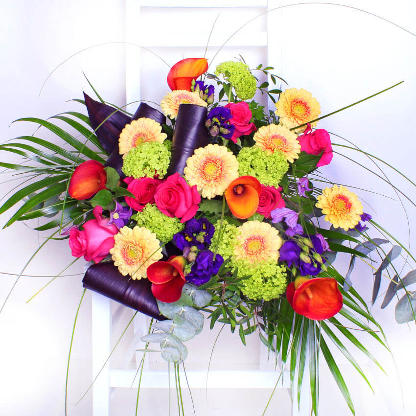 VIBRANT FLORIST DESIGNED BOUQUETS