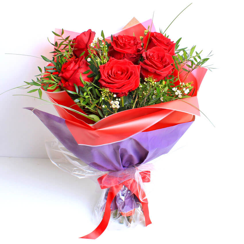 LUXURY 6 RED ROSES